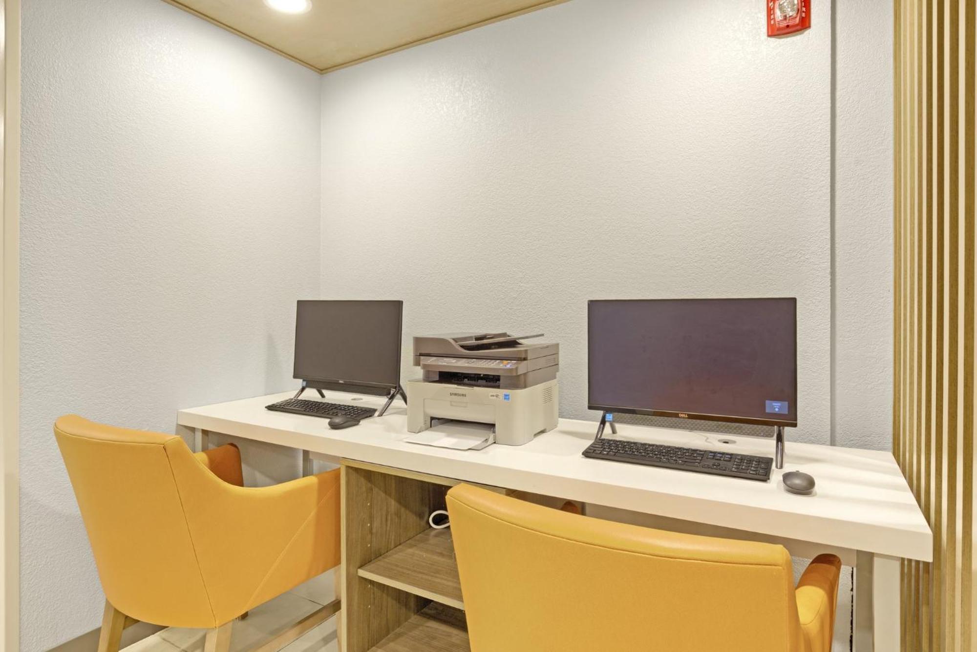 Holiday Inn Express - Gulfport Beach By Ihg Extérieur photo
