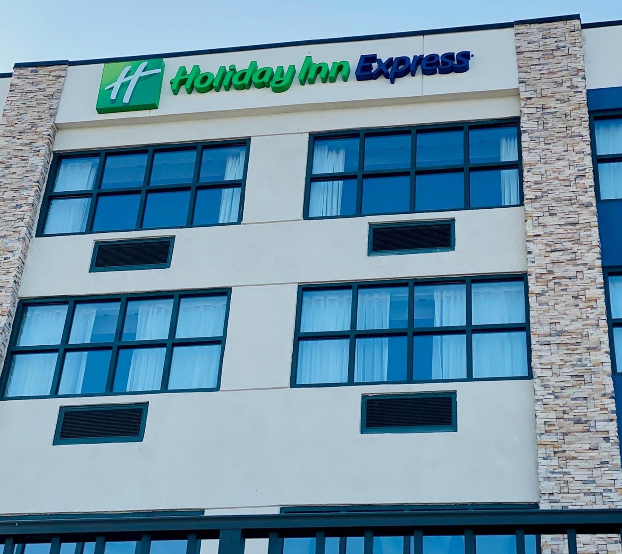Holiday Inn Express - Gulfport Beach By Ihg Extérieur photo