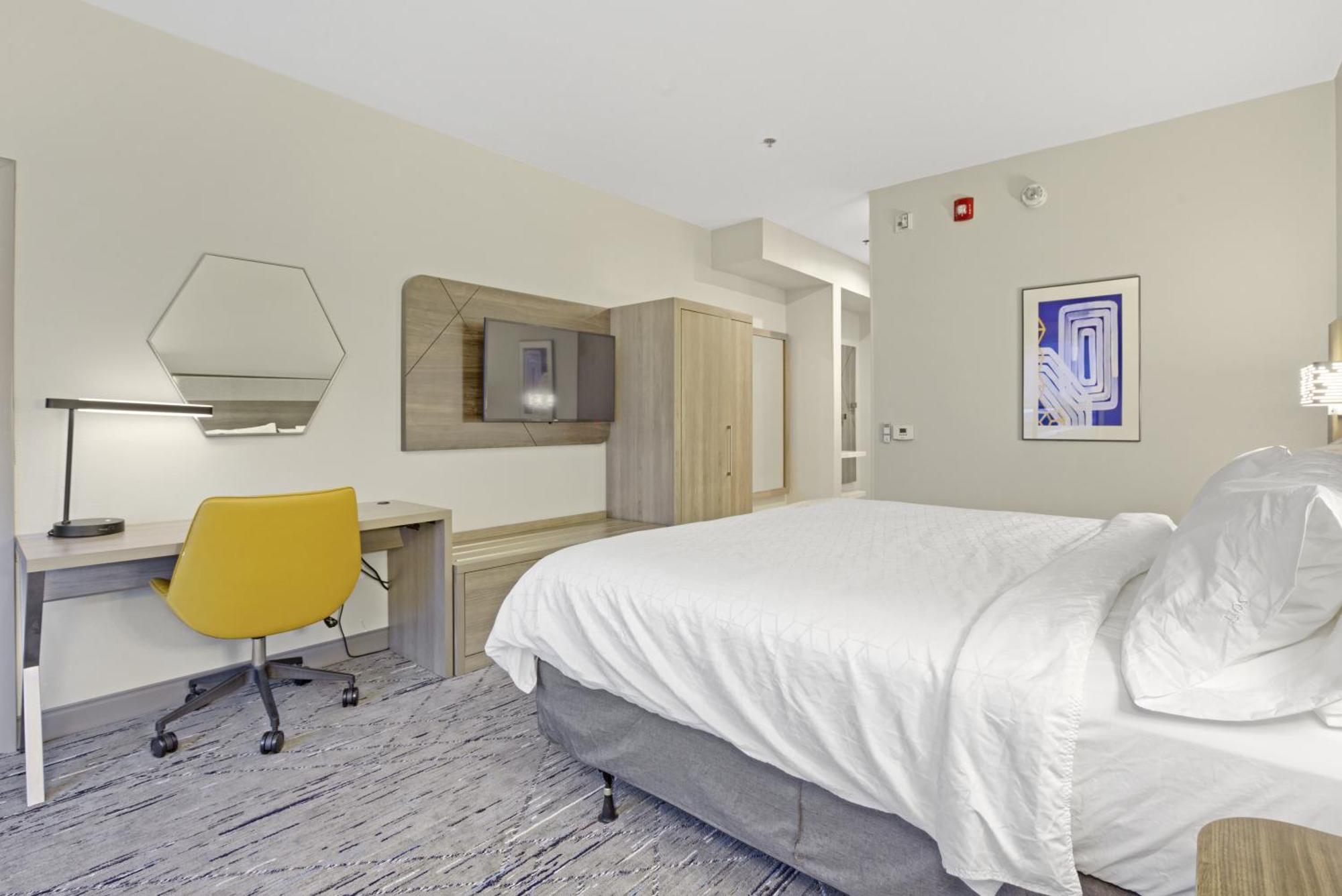 Holiday Inn Express - Gulfport Beach By Ihg Extérieur photo